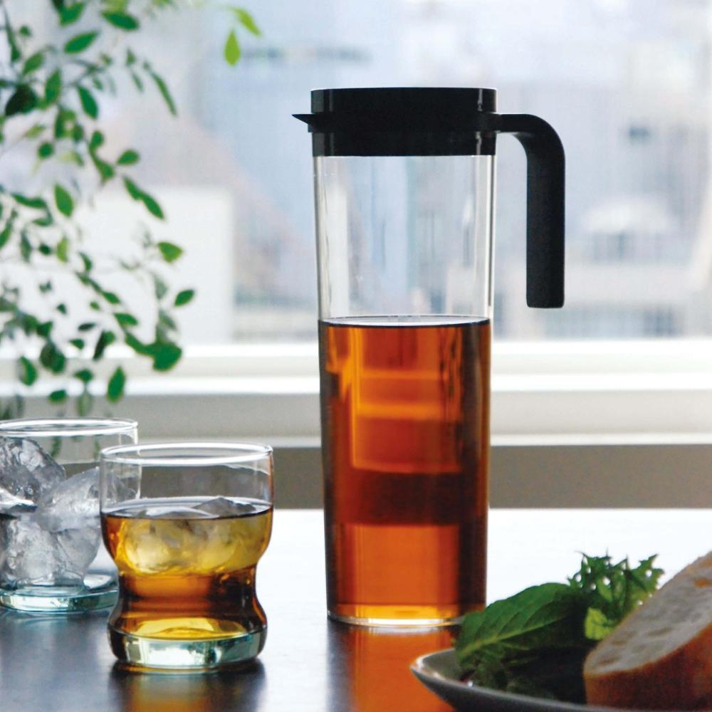 KINTO Plug Iced Tea Jug (Black - 1.2L) - 22488